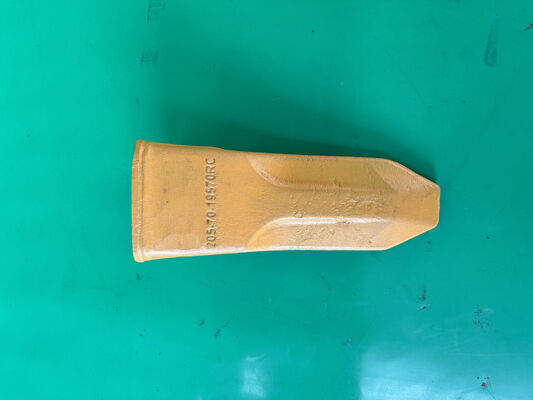 Dent de seau de Komatsu forgé 205-70-19570RC pour le creuseur PC200