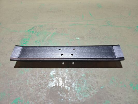 Chaussure de course Komatsu PC60 Triple Grouser chaussure de course Pitch STG135A-8-750-001