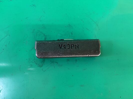 V43PN Godet / Dent de trancheuse / Goupille de retenue des dents