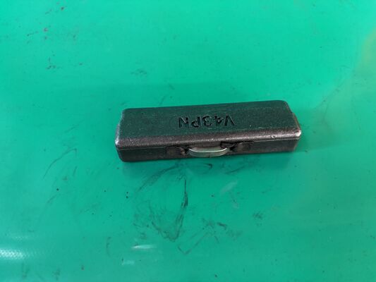 V43PN Godet / Dent de trancheuse / Goupille de retenue des dents