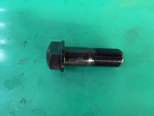 Boulon de chenille d'excavatrice M30X2X90 / Boulon de chenille TBM30X2X90