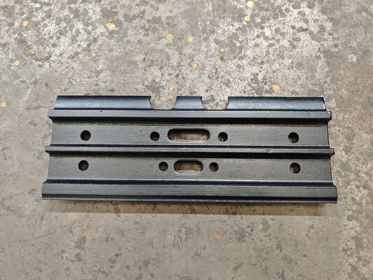 TST135A Chenille à triple barrette de chenille Pas TG135A-6-400-0100