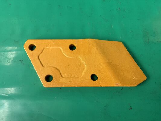 205-70-74180L PC200 Couteau latéral gauche